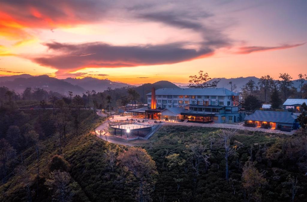 Newburgh Ella Tea Factory Resort - Ella By Browns Hotels & Resorts
